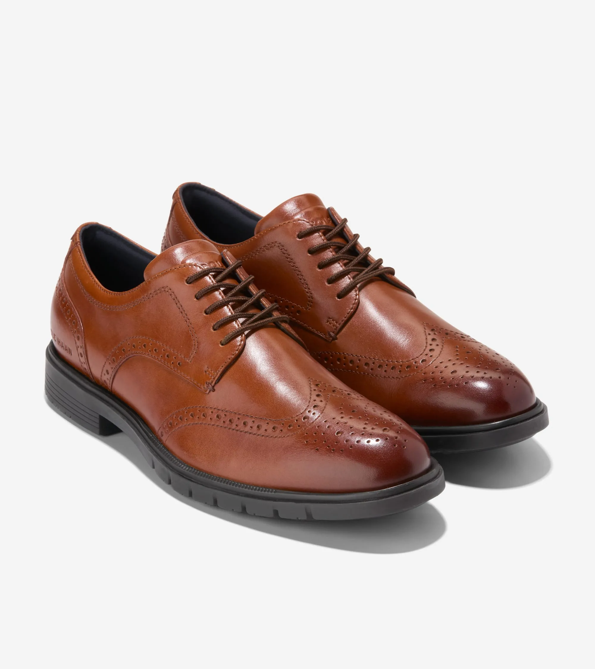 კაცის GrandFlex Dress Wingtip Oxfords