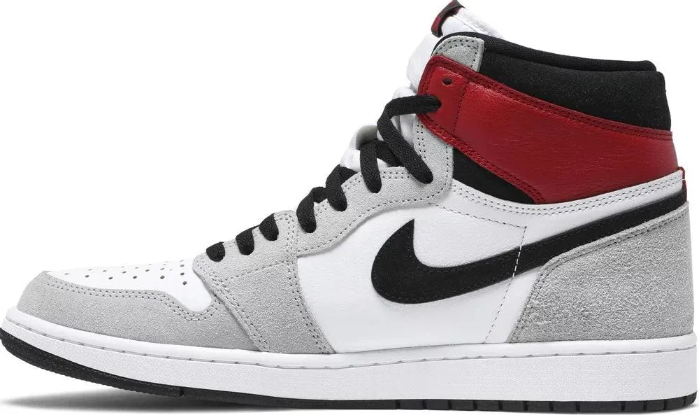 Air Jordan 1 Retro High 'Light Smoke Grey'