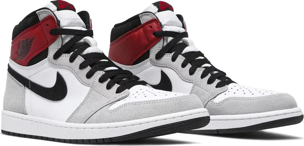 Air Jordan 1 Retro High 'Light Smoke Grey'