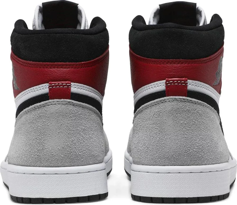 Air Jordan 1 Retro High 'Light Smoke Grey'