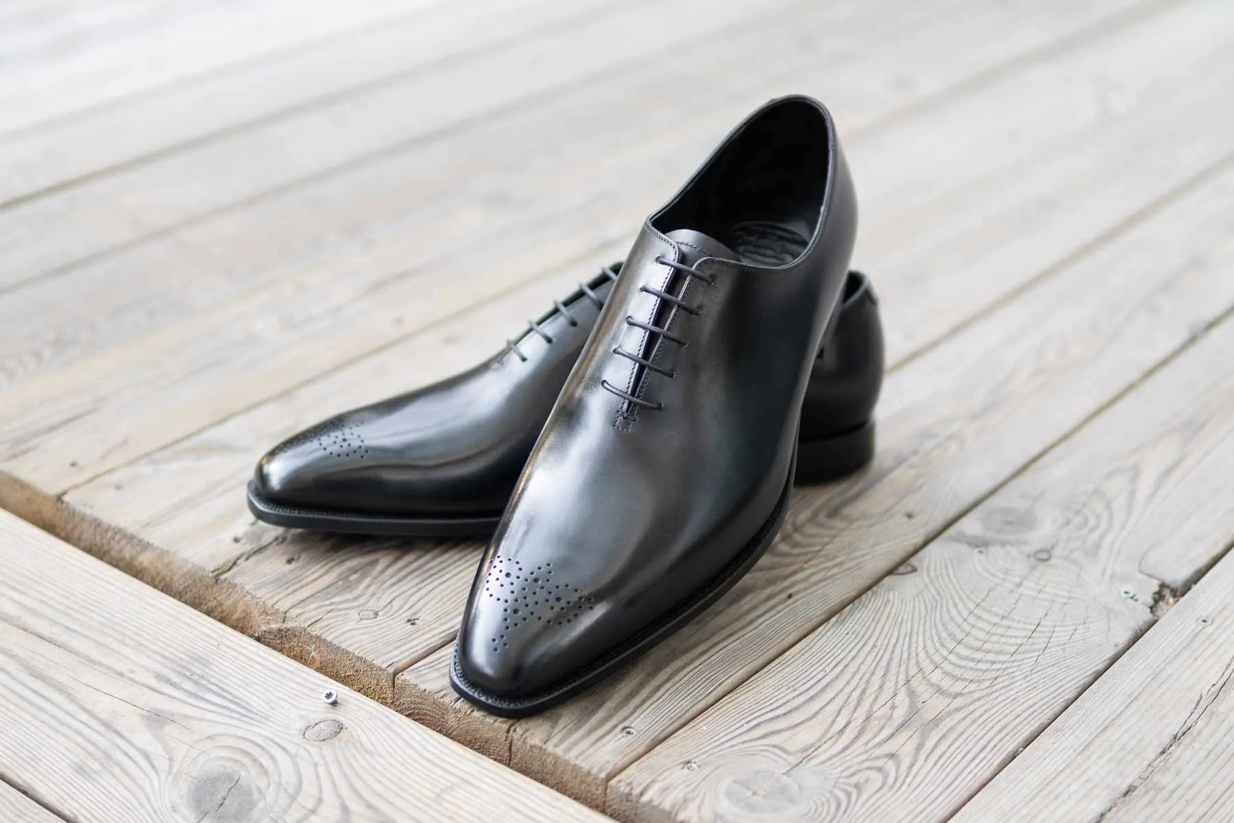 Crockett & Jones Weymouth 2 Handgrade Wholecut Oxford In Black Calf