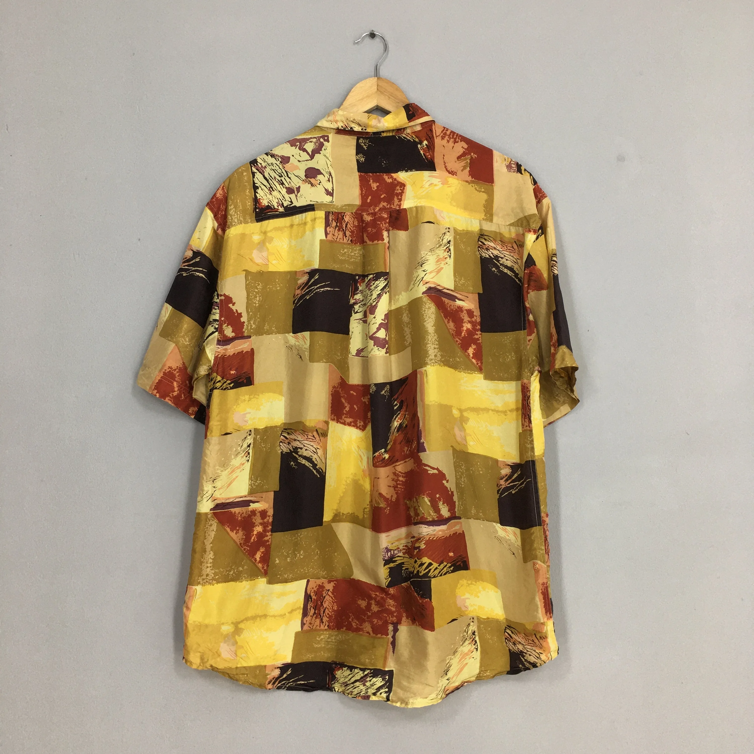 Funky Multicolor Abstract Pattern Shirt Medium