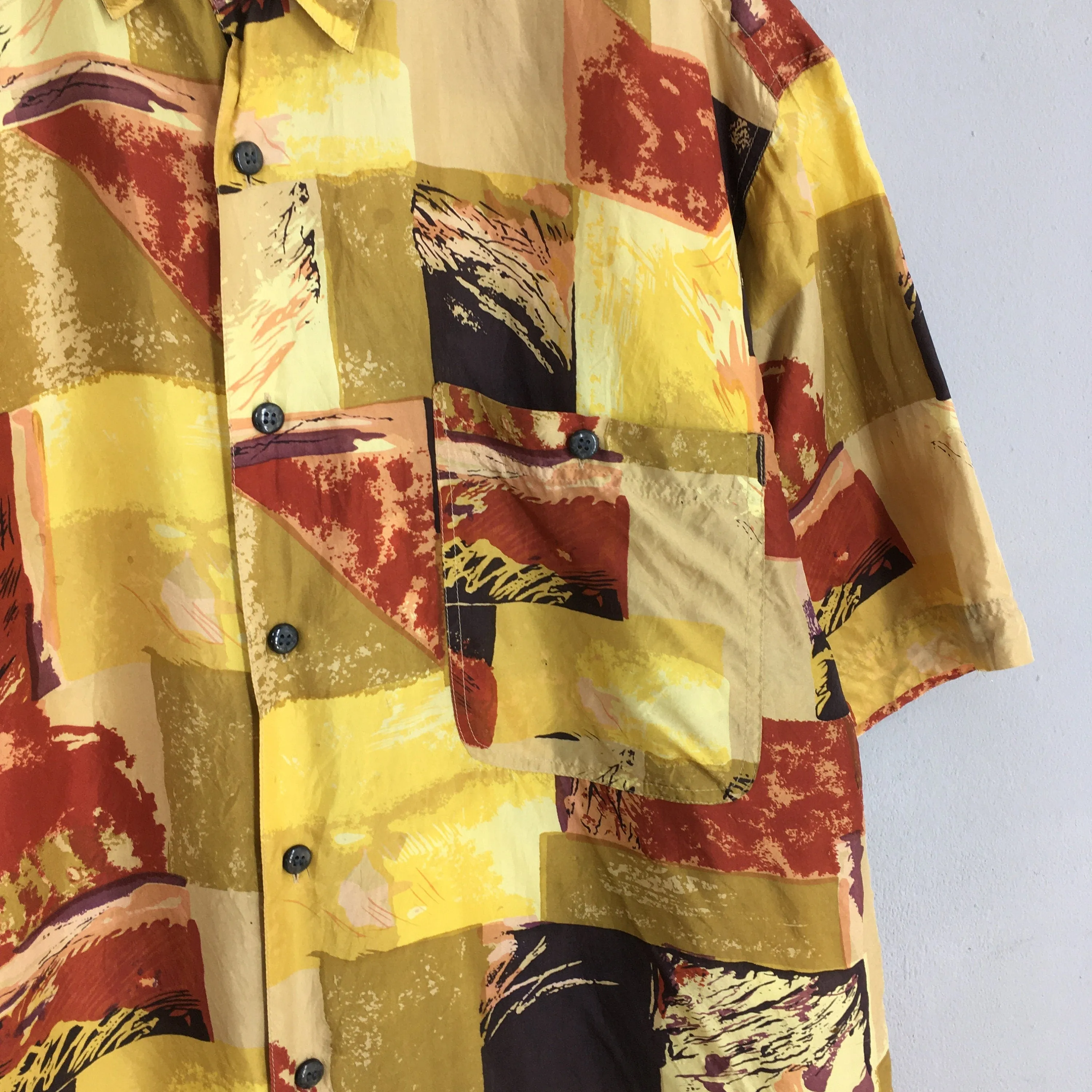 Funky Multicolor Abstract Pattern Shirt Medium