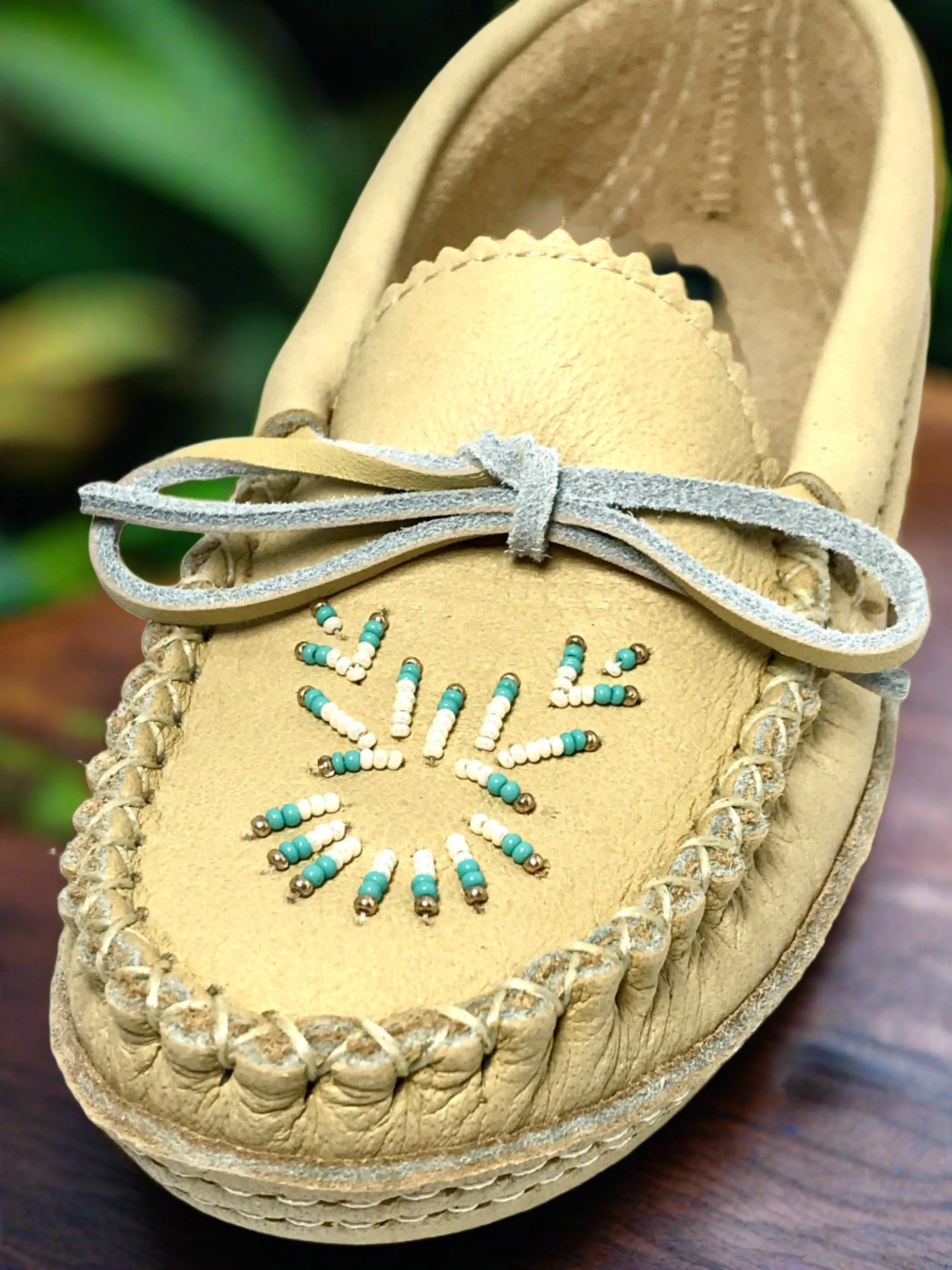 Ladies Beaded Smooth Moose Hide Moccasins