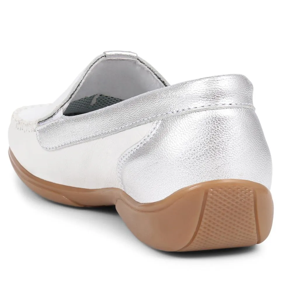 Leather Moccasins - CONT39003 / 325 242