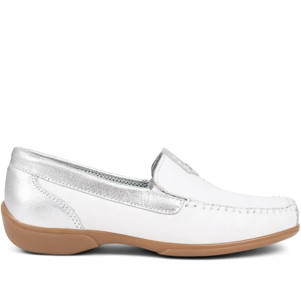 Leather Moccasins - CONT39003 / 325 242