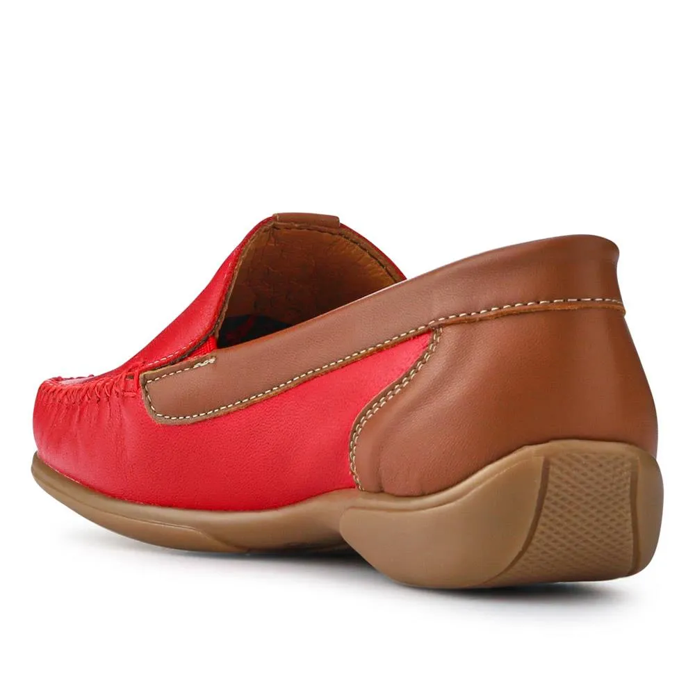 Leather Moccasins - CONT39003 / 325 242