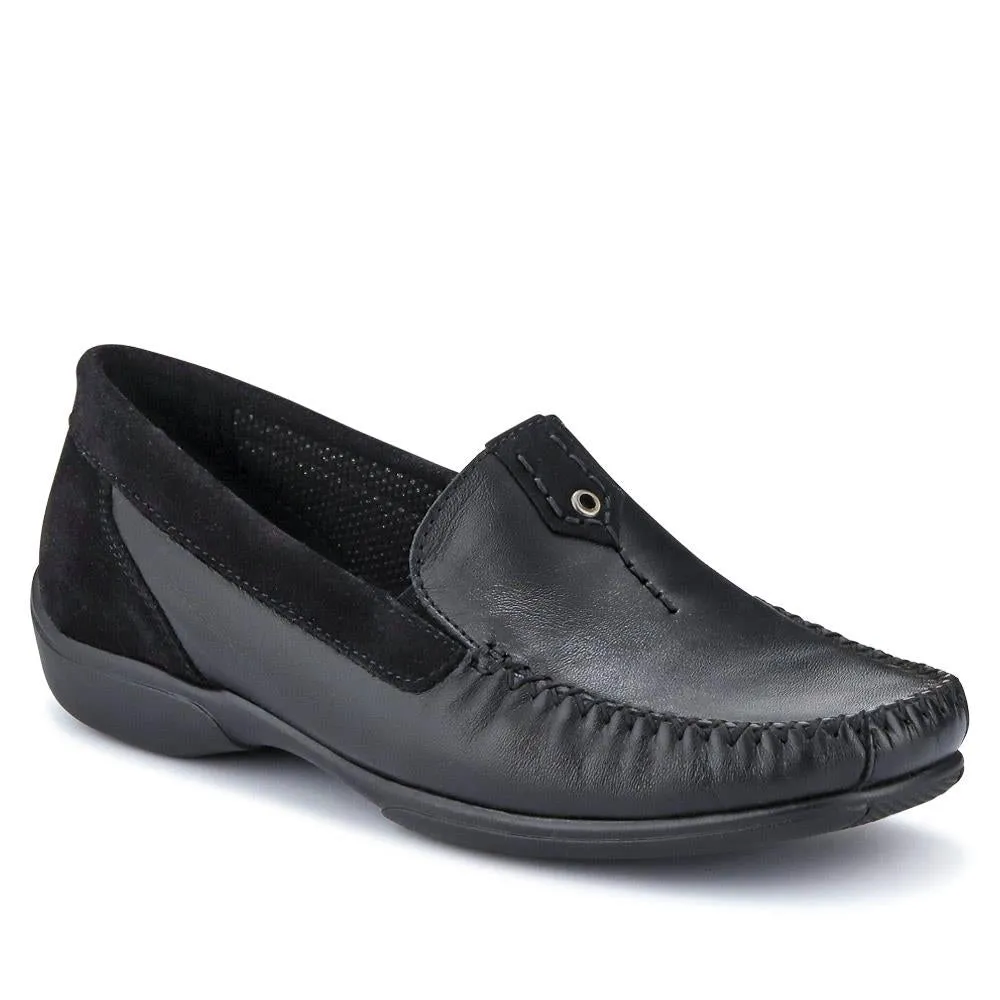 Leather Moccasins - CONT39003 / 325 242