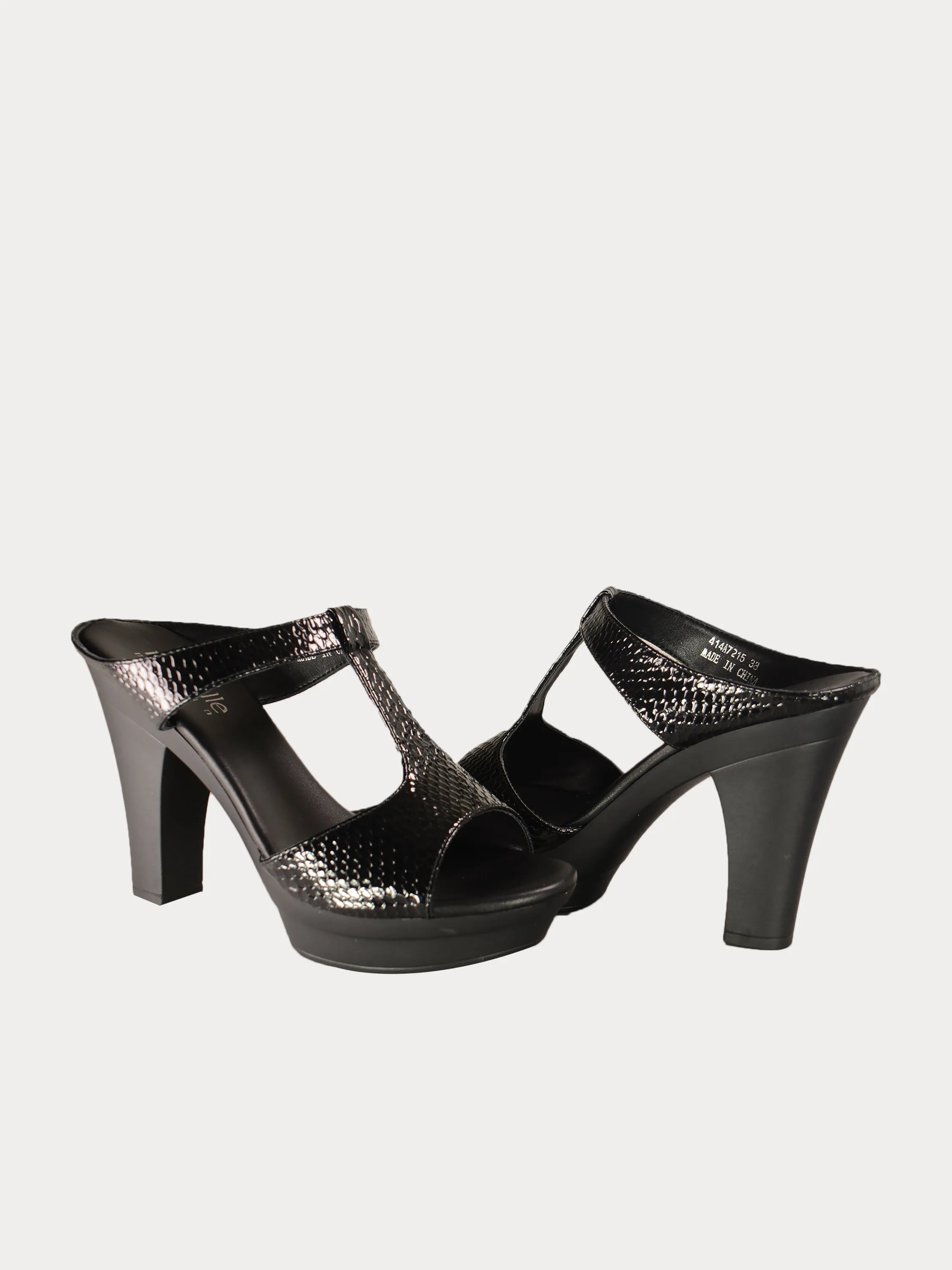 Michelle Morgan 414A7215 Imperial Heeled Sandals