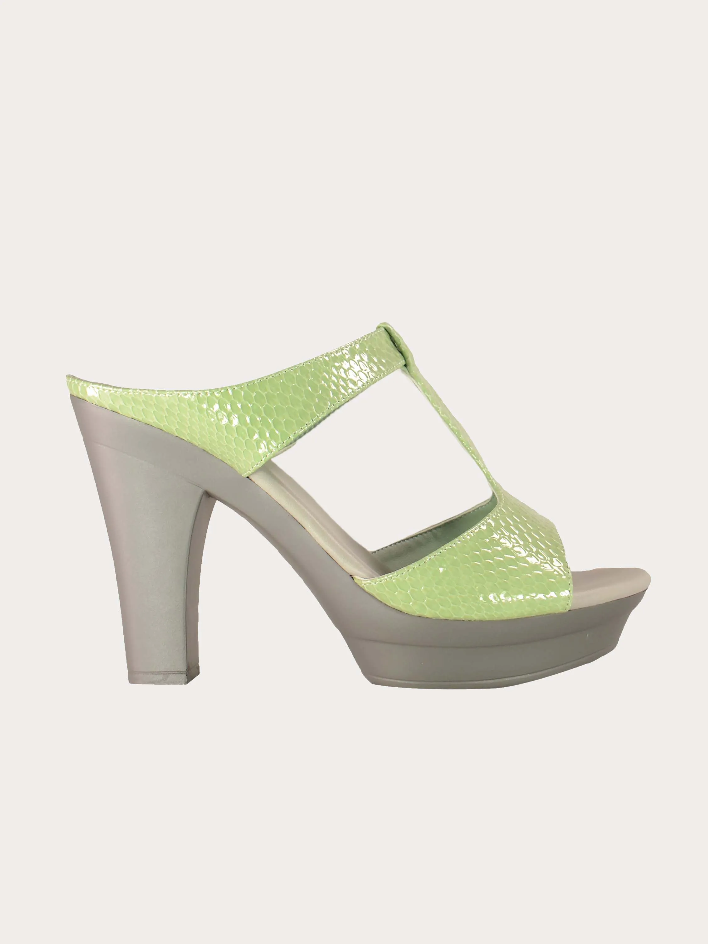 Michelle Morgan 414A7215 Imperial Heeled Sandals