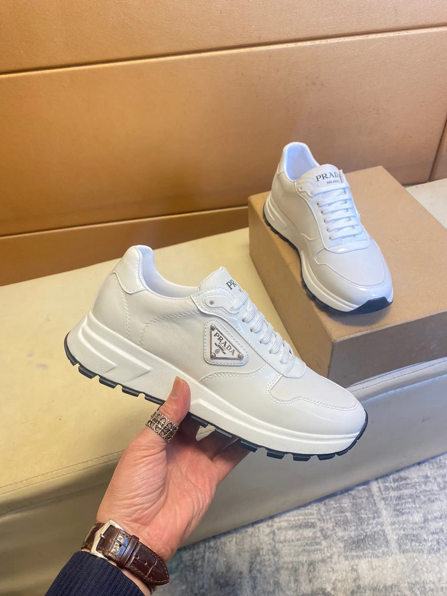 MSE074  Prada Re-Nylon and Brushed Leather Sneakers / Size6-12