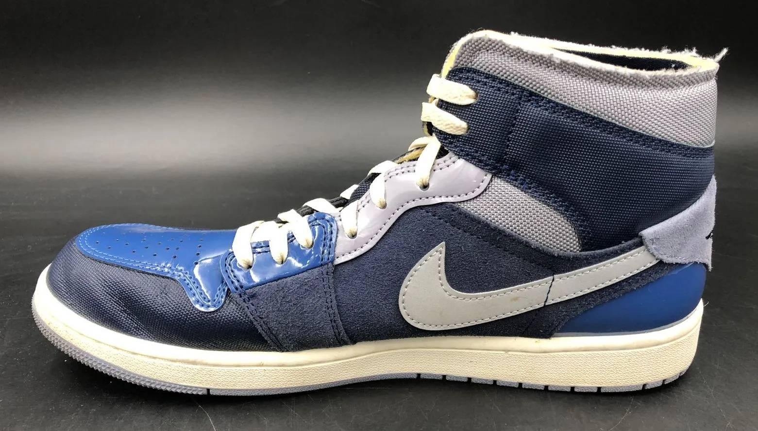 Nike Jordan 1 Mid SE Craft 'Obsidian' Men's Blue/Grey Sneakers - Size 11 ( COA)