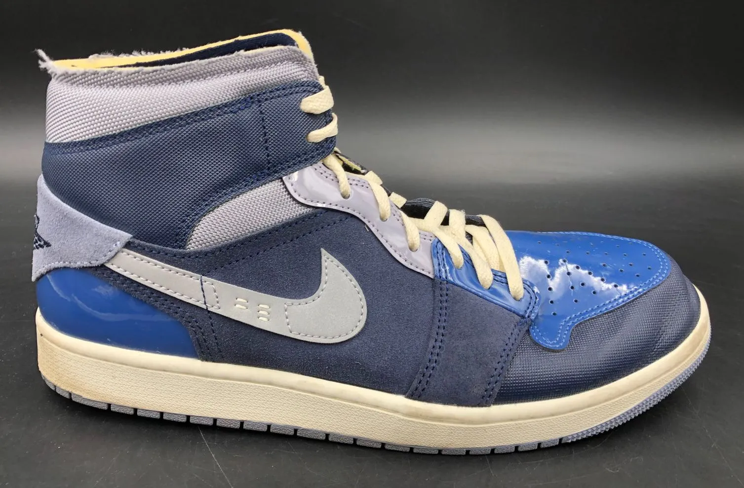 Nike Jordan 1 Mid SE Craft 'Obsidian' Men's Blue/Grey Sneakers - Size 11 ( COA)