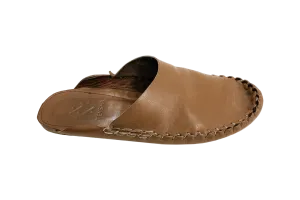 Soft Leather Driving Slide