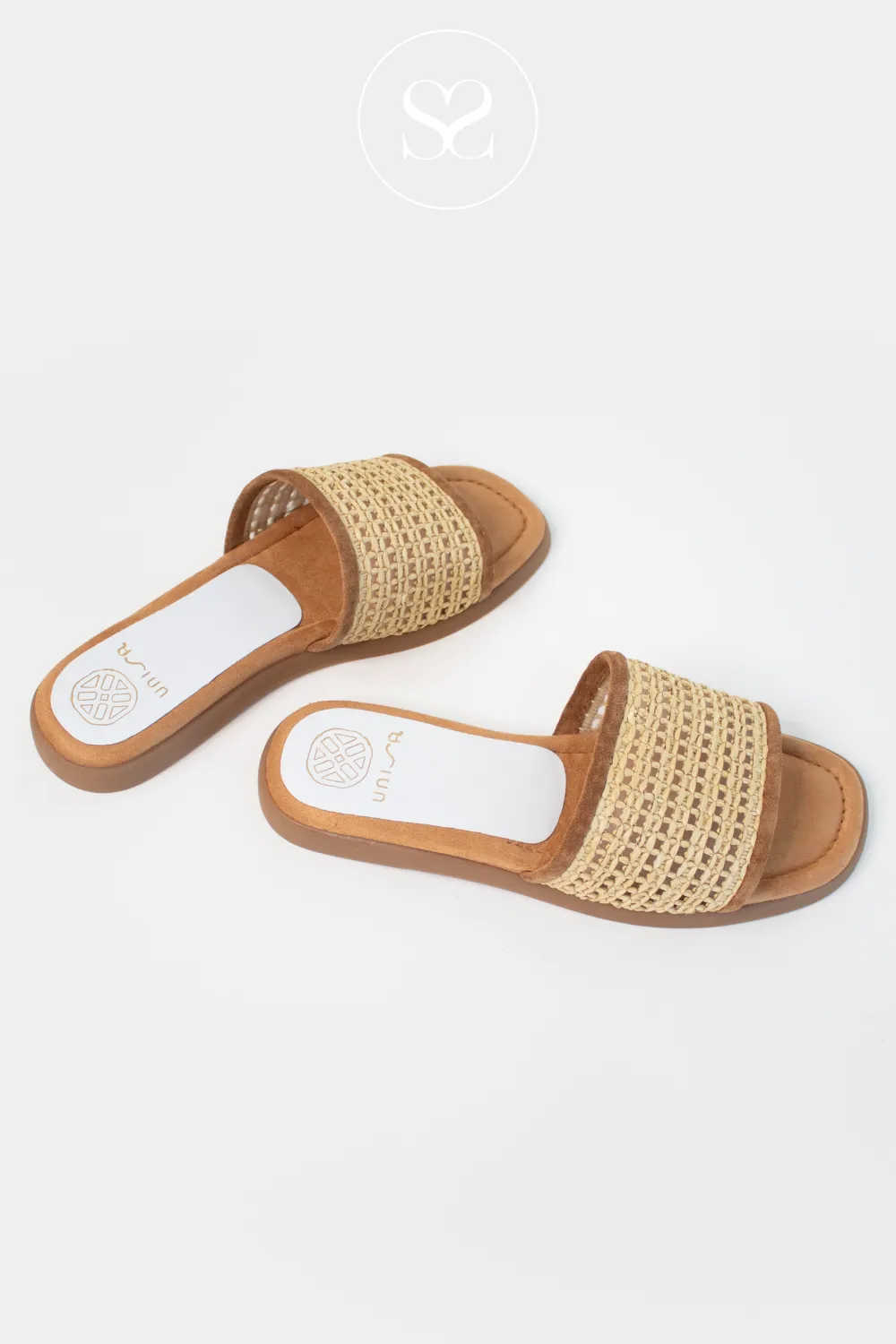 UNISA CHEEK BEIGE/NATURAL LEATHER SLIP-ON LOW BLOCK HEEL SANDALS