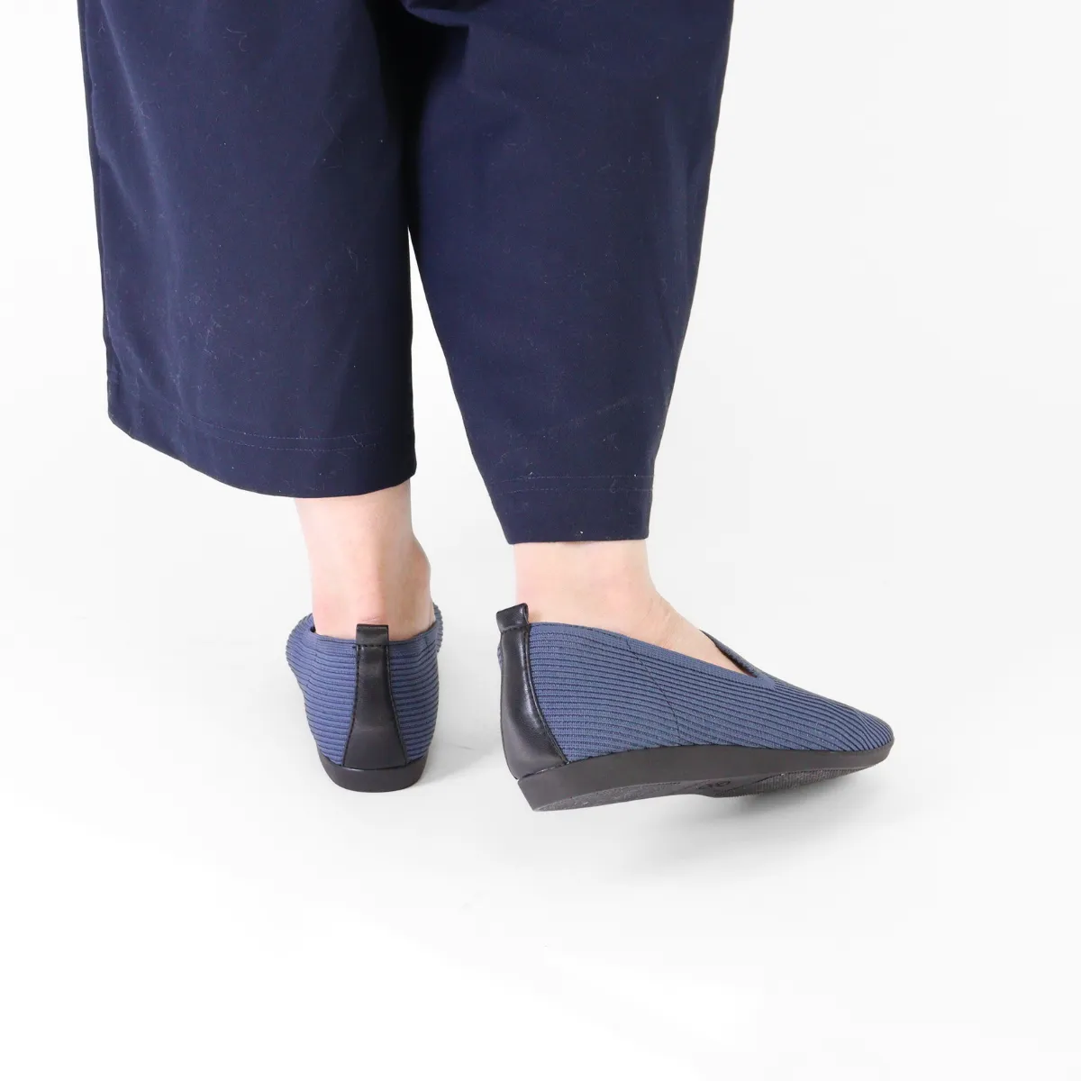 Vista Shadow Blue Knit